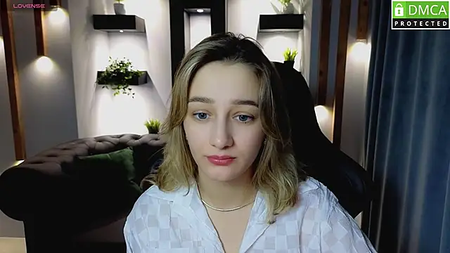 Snapshot of Sinty_Noria chatting on 03/02/25, 05:33 Sinty Noria online show from 03/02/25, 05:33