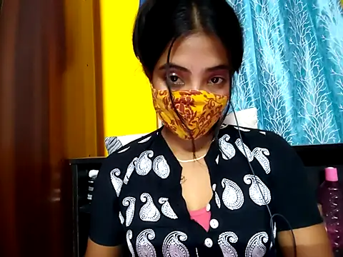 cutesoma2 online show from 03/19/26, 05:28