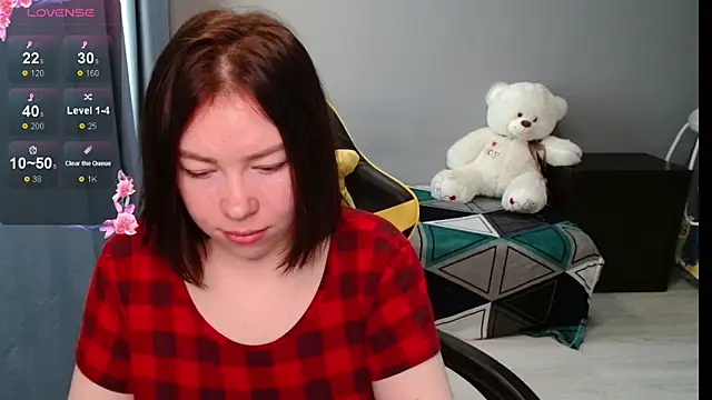 Emily Amorre online show from 09/09/25, 02:11