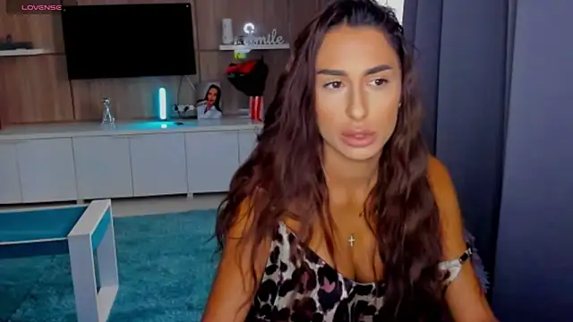 K chic online show from 09/10/25, 10:59