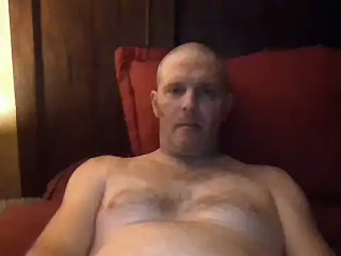 Snapshot of big-fun1981 chatting on 03/18/25, 02:15 big-fun1981 online show from 03/18/25, 02:15
