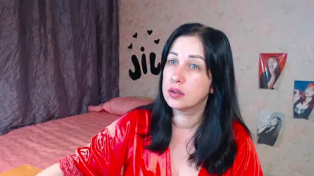 JillStevens online show from 11/29/25, 03:09