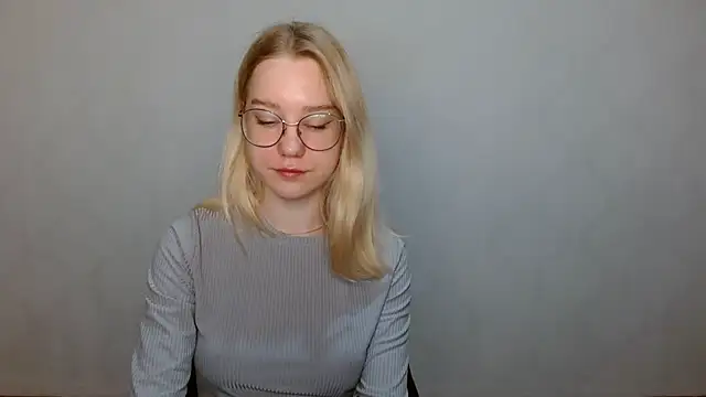 cindi hot online show from 12/03/24, 08:38