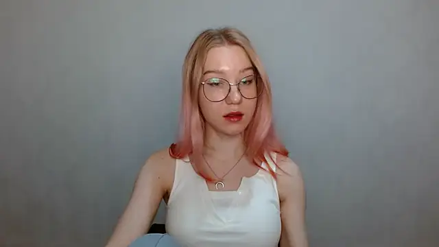 cindi hot online show from 12/11/24, 11:08