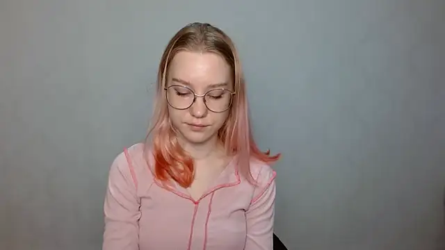 cindi hot online show from 12/22/24, 09:55