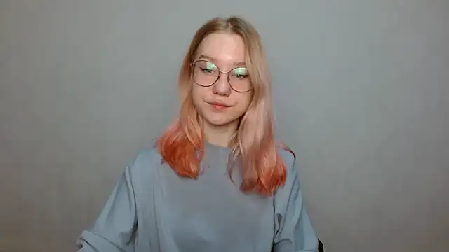 cindi hot online show from 12/23/24, 10:10