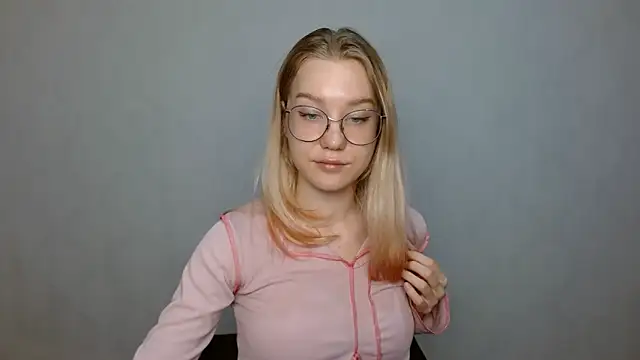 cindi hot online show from 01/29/25, 12:13