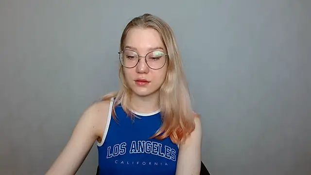 cindi hot online show from 02/02/25, 10:13