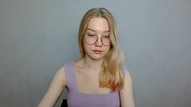 cindi hot online show from 02/10/25, 08:20