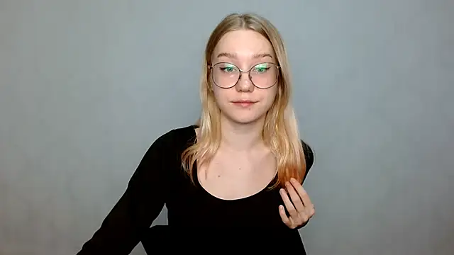 cindi hot online show from 02/20/25, 11:09