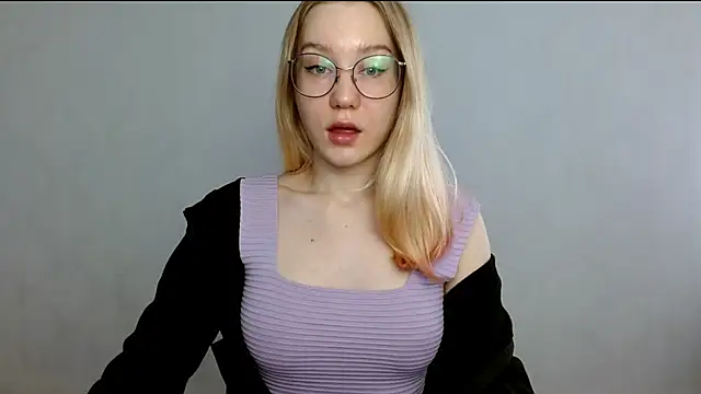 cindi hot online show from 02/22/25, 09:45