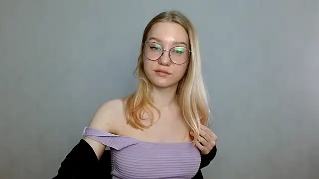 cindi hot online show from 02/22/25, 12:51