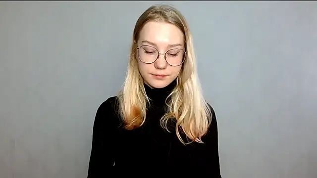 cindi hot online show from 03/06/25, 11:36