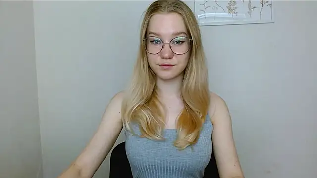 cindi hot online show from 09/23/25, 08:17