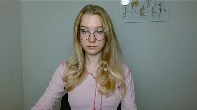 cindi hot online show from 09/28/25, 08:42