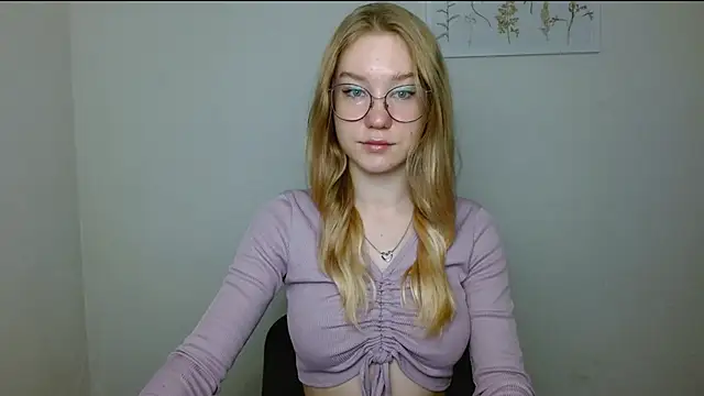 cindi hot online show from 10/09/25, 08:45