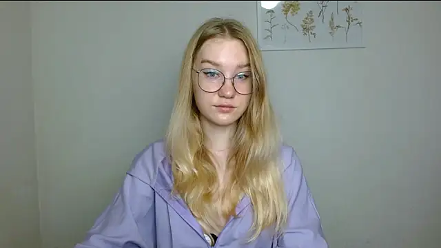 cindi hot online show from 11/04/25, 09:30