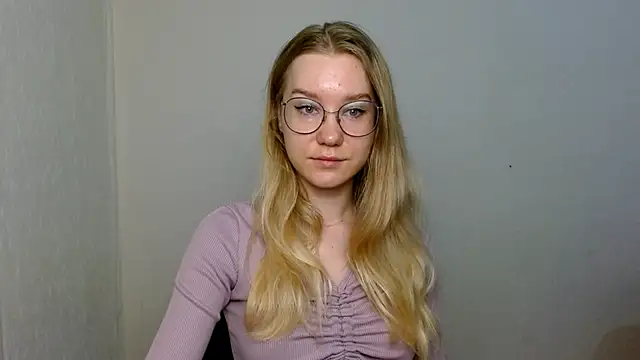 cindi hot online show from 11/27/25, 09:44