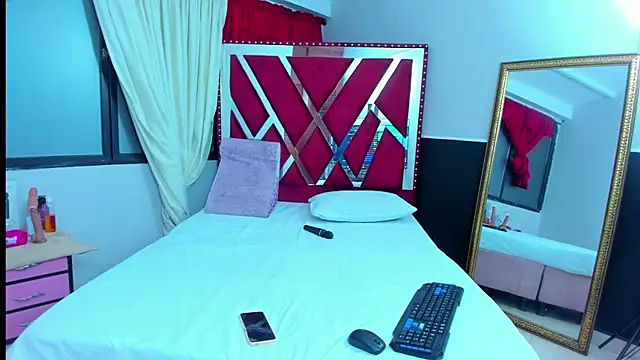 AnyelaGitanaMature online show from 01/07/25, 05:43