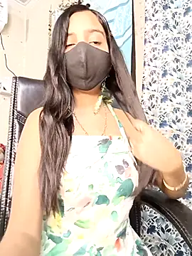 Parinaaz18 online show from 04/07/26, 01:06