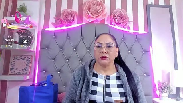 Gina Myers online show from 10/30/25, 12:17