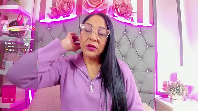 Gina Myers online show from 11/04/25, 12:26