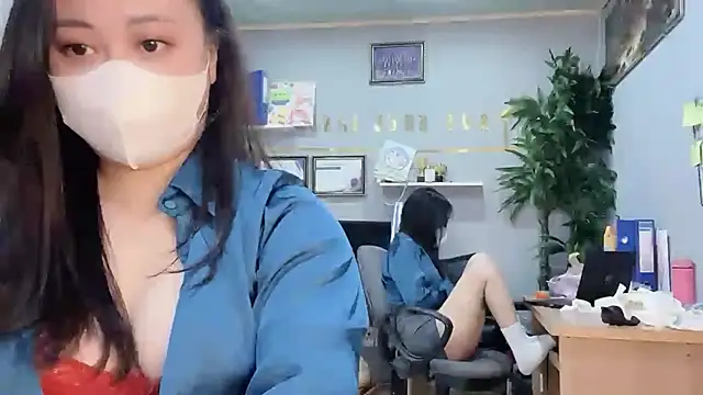 Bamboo Swetie online show from 01/13/25, 07:21