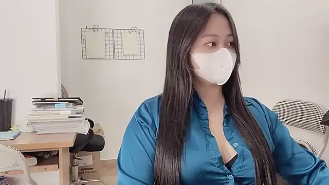 Bamboo Swetie online show from 09/17/25, 12:07