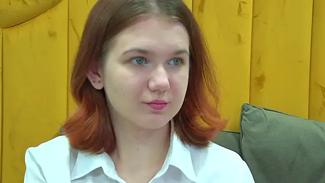 LessySmith online show from 04/24/26, 04:09