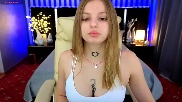 Lexi Si online show from 12/19/25, 07:04