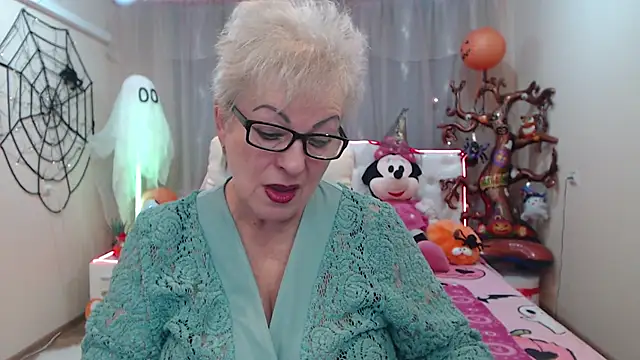 KayleSmoll online show from 11/01/25, 07:27