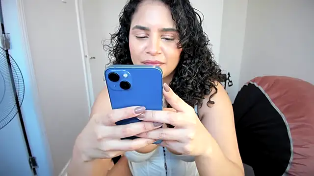 cinnamon rosa online show from 02/27/25, 10:31