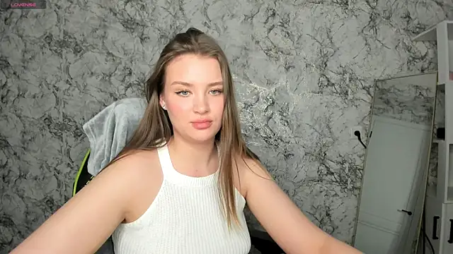 DeniRicchii online show from 04/04/26, 06:38