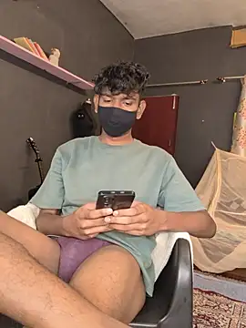 richardjames95 online show from 10/29/25, 06:42