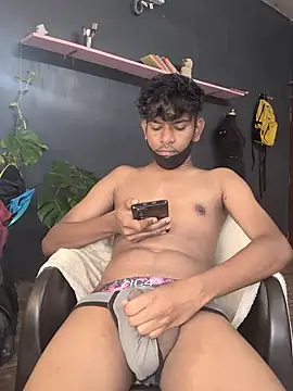 richardjames95 online show from 11/01/25, 09:55