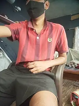 richardjames95 online show from 02/18/26, 05:31