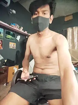 richardjames95 online show from 04/23/26, 07:16