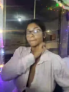 Sofythom1 online show from 12/05/24, 11:18