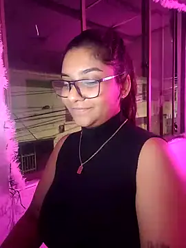 Sofythom1 online show from 01/02/25, 11:27