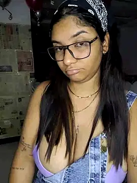 Sofythom1 online show from 02/23/25, 04:28