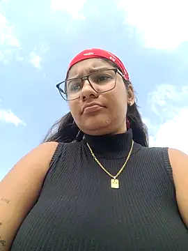 Sofythom1 online show from 03/22/25, 07:42