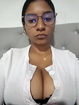 Sofythom1 online show from 03/15/26, 12:27