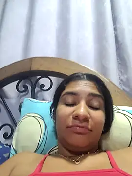 Snapshot of Sofythom1 chatting on 07/10/26, 06:17 Sofythom1 online show from 07/10/26, 06:17
