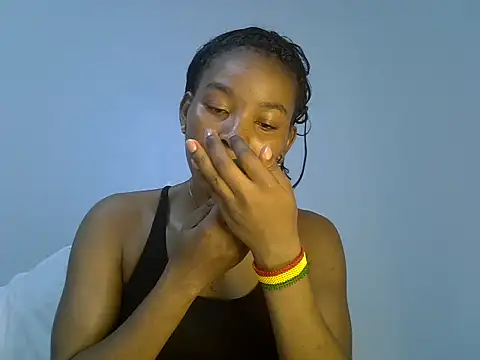 cute-alexis online show from 12/15/25, 07:56