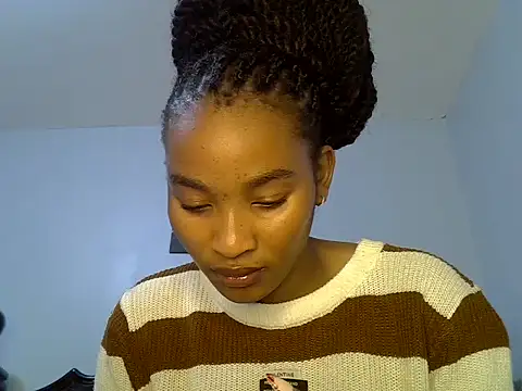 Snapshot of cute-alexis chatting on 06/14/26, 09:33 cute-alexis online show from 06/14/26, 09:33