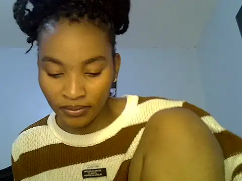 Snapshot of cute-alexis chatting on 06/16/26, 08:33 cute-alexis online show from 06/16/26, 08:33
