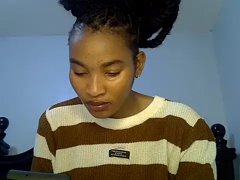 Snapshot of cute-alexis chatting on 06/22/26, 10:01 cute-alexis online show from 06/22/26, 10:01
