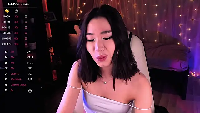 sensualily online show from 12/15/24, 08:25