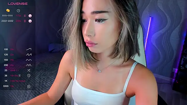 sensualily online show from 07/23/26, 03:32