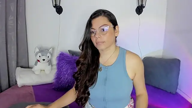 CherryBlossomm  online show from 02/19/25, 11:04